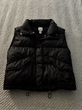 H&M Black Quilted Puffer Vest